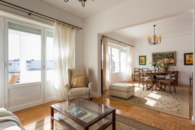 Carcavelos - Holiday Beach Apartment - Ferienwohnung Carcavelos