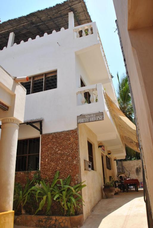 Shella White House - Chambres d'hôtes Lamu