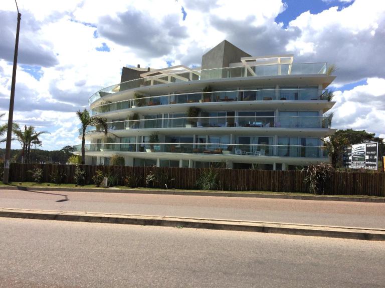 Depto 203 Edificio Bikini Beach, Manantiales - B&B Punta del Este