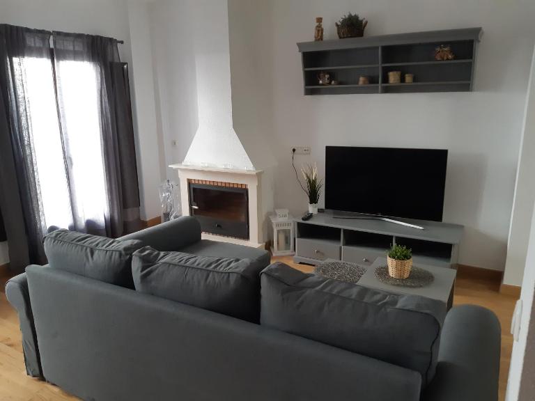 Alojamiento La Fuente - B&B Fuenteheridos