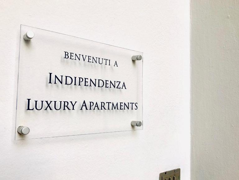 Indipendenza Luxury Apartments - Bed and Breakfast Bologna