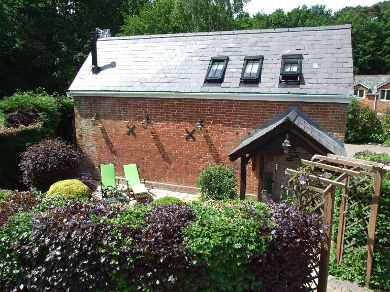 Beautiful Cottage in New Forest with Wood Burner - Ferienwohnung Redlynch