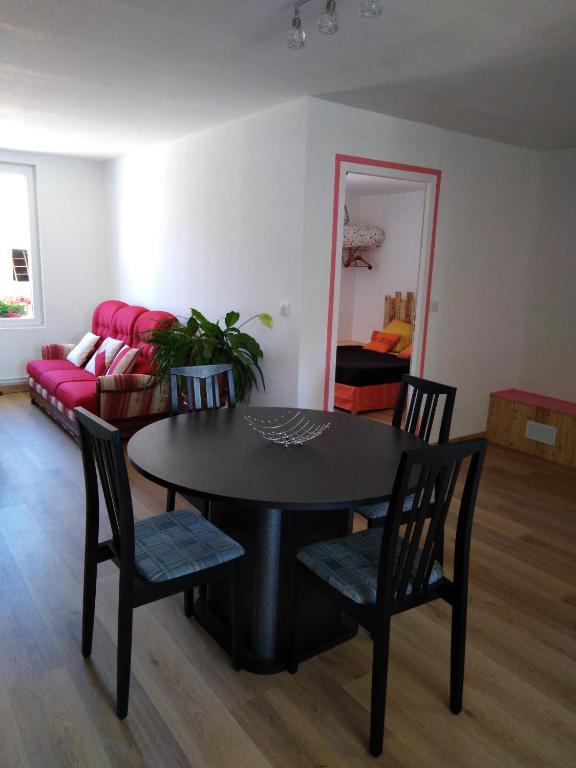 La Garitinne - Bed and Breakfast Onjon