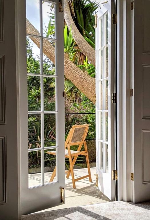 Little Treasure in Shanklin Old Village up to 25 percent off ferry - B&B Shanklin