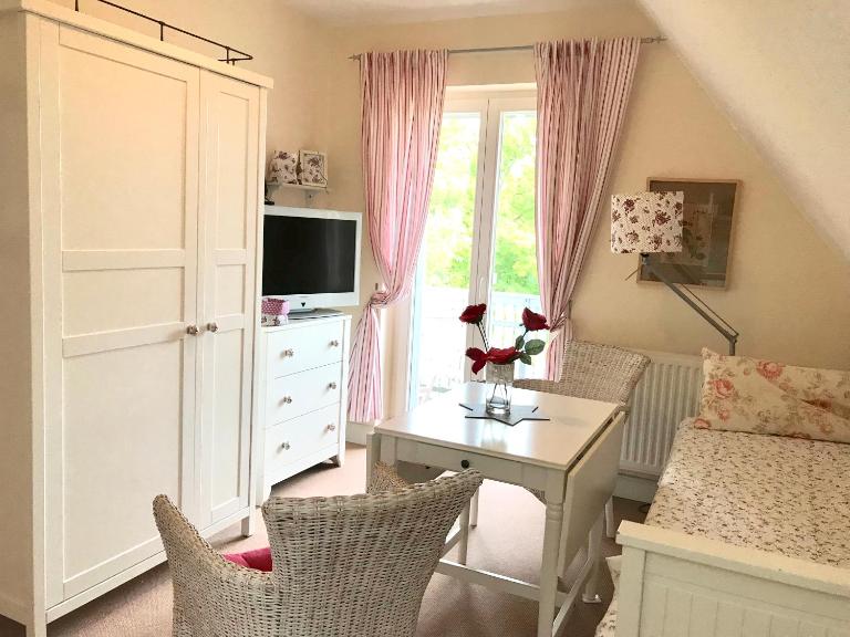 Ferienwohnung Spatzennest - B&B Ostseebad Prerow