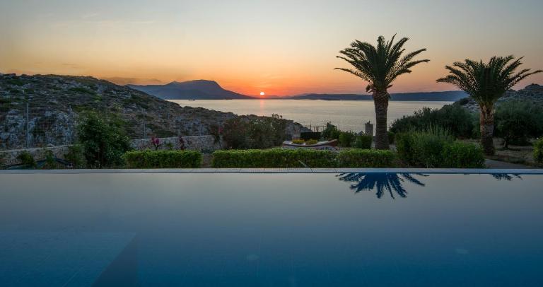 Villa Koutalas - Ferienwohnung Kókkinon Khoríon