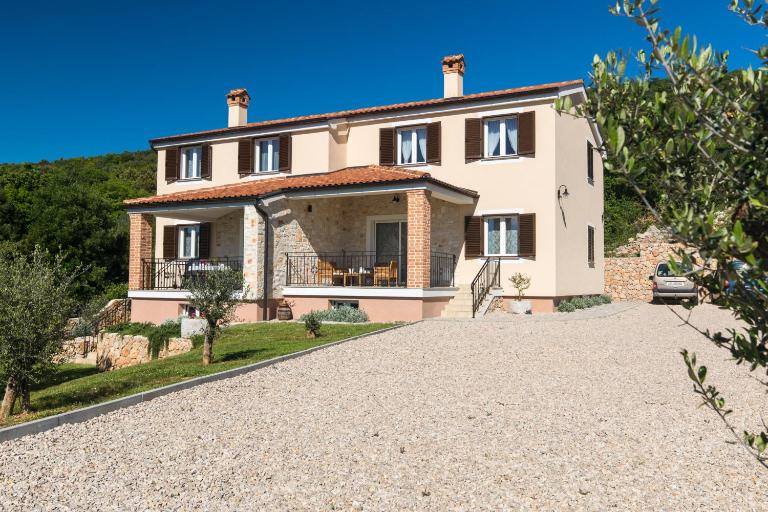Villa Poduniz - B&B Punat