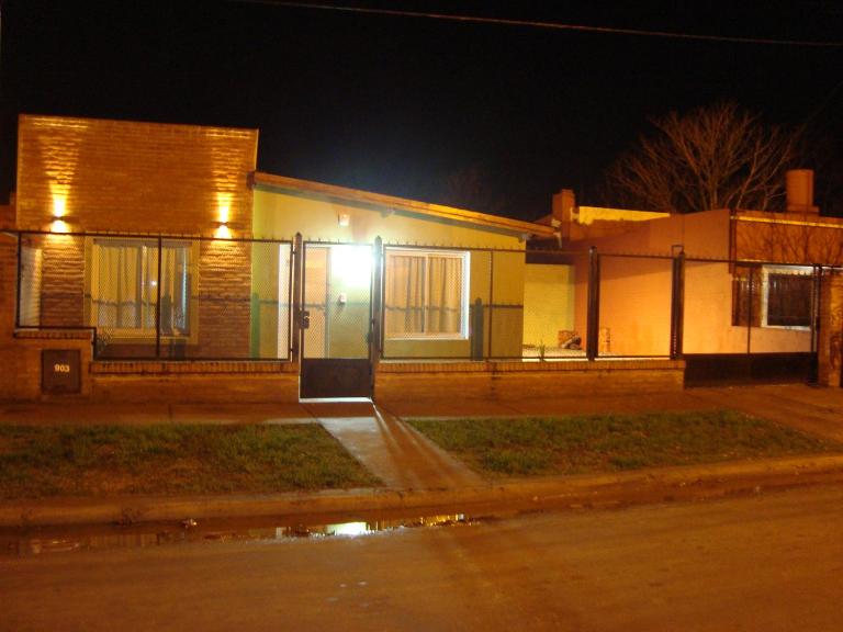 CASA BALCARCE - Bed and Breakfast Balcarce