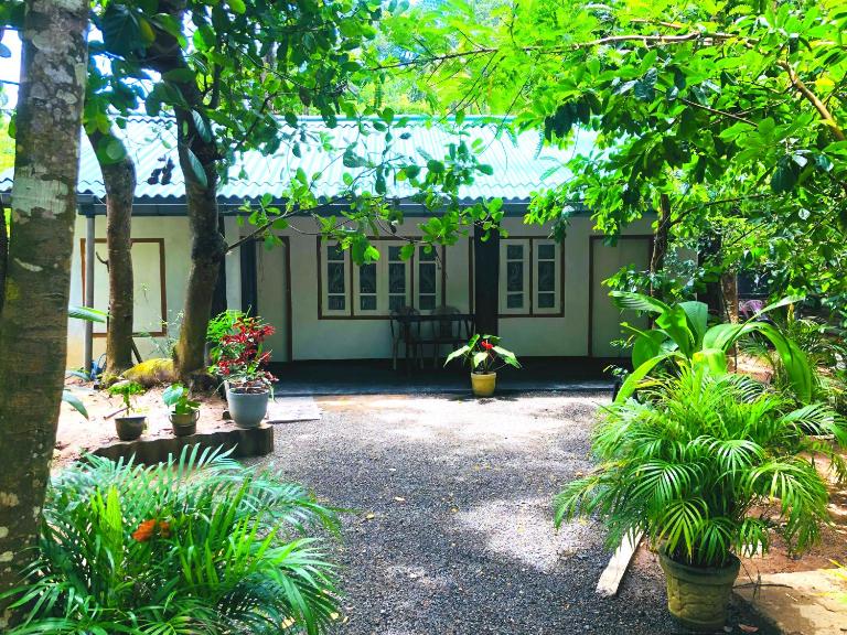 drongo place - B&B Dikwella