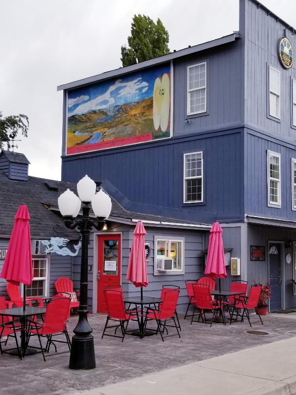 Deep Water Inn - B&B Chelan
