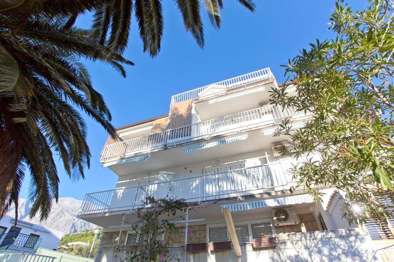 Apartments Marinko - B&B Promajna