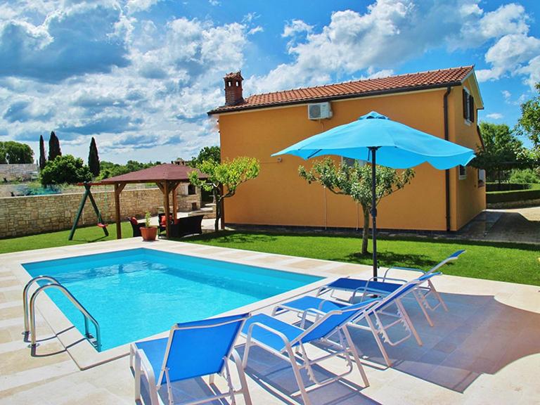 House Nikolina 526 - Ferienwohnung Sveti Petar u Šumi