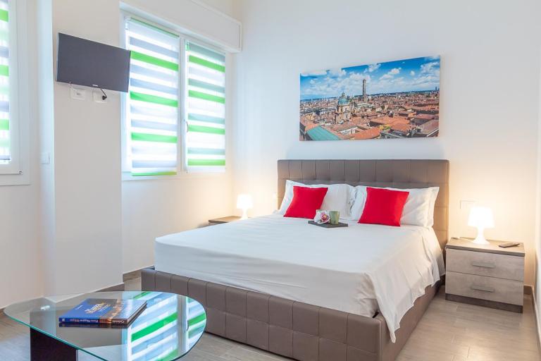 Realkasa Azzarita Flat - B&B Bologna