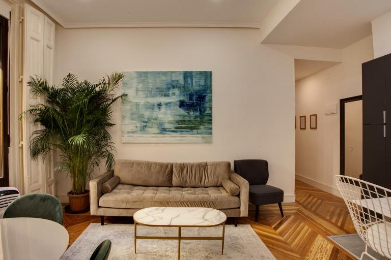 SY Fuencarral - B&B Madrid