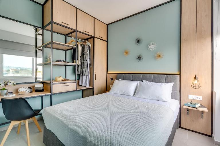 Koukou Central Apartment - 5' to Old Town - B&B Chania