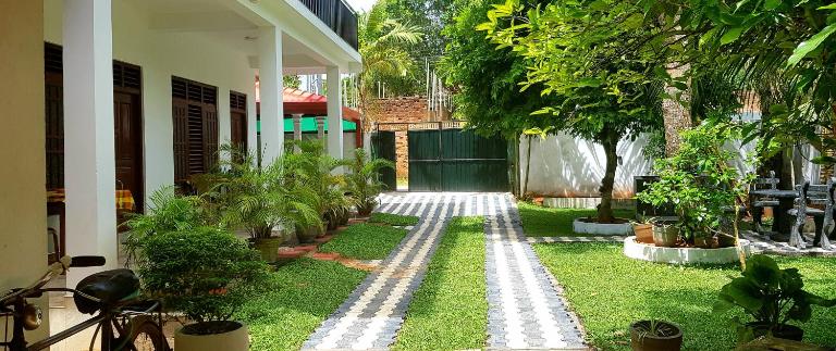 Kushan Guest - Ferienwohnung Mirissa city