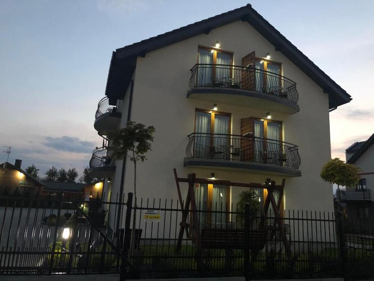 Villa Mare Gray - Chambres d'hôtes Sarbinowo