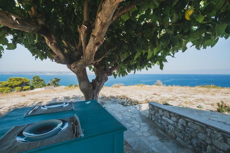 Karavos View - An artists' hideaway Paradise - Bed and Breakfast Kalyves