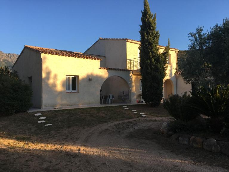 Studio Pinzali Avec Mezzanine - B&B Calenzana