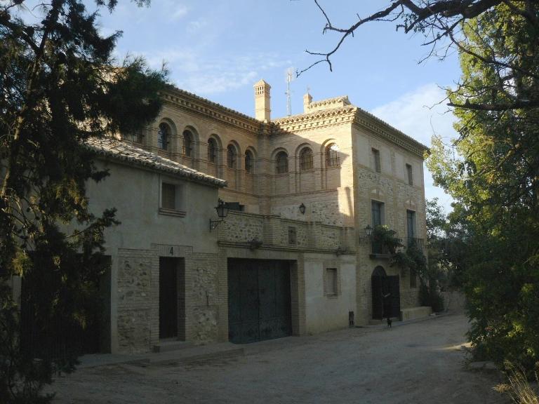 Casa Rural Torre De Campos - Ferienwohnung Ainzón
