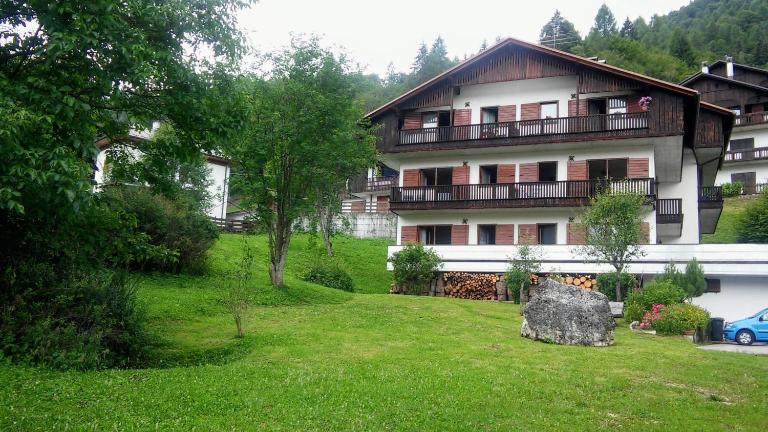 Appartamenti Dolomiti - B&B Colcerver