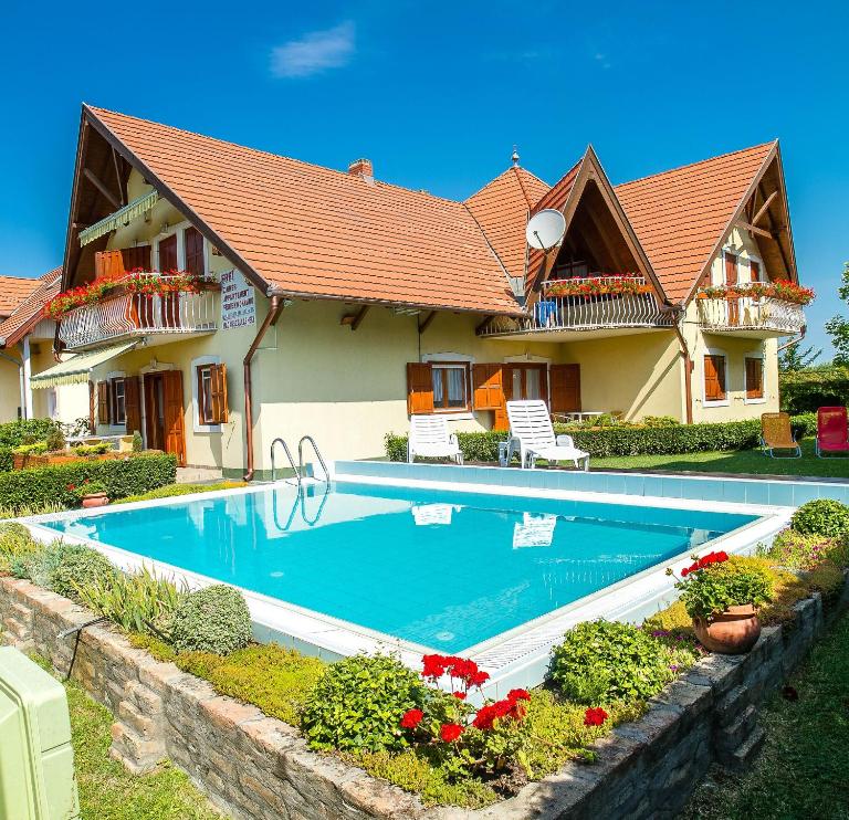 Familia Apartment 100/3 - B&B Balatonmáriafürdő
