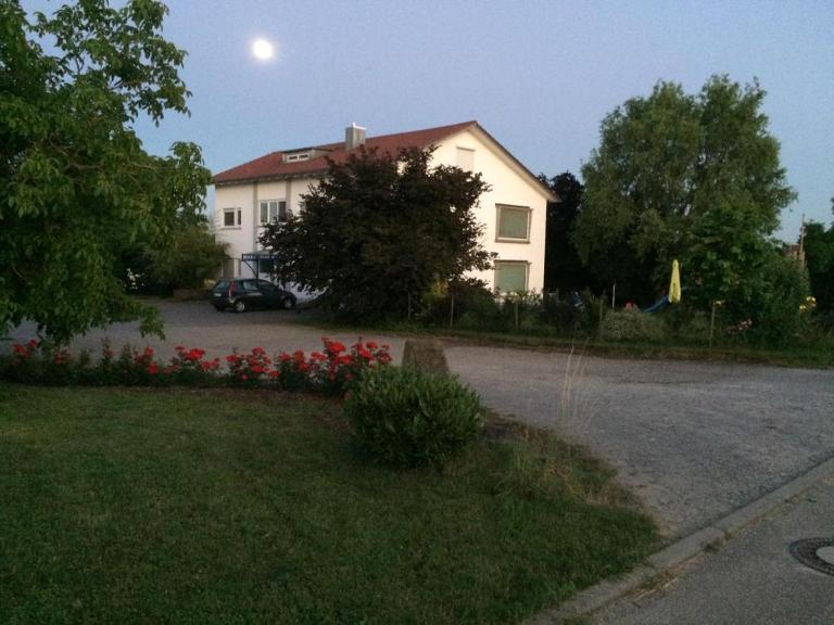 Monteurwohnung Hammel - Bed and Breakfast Zweiflingen