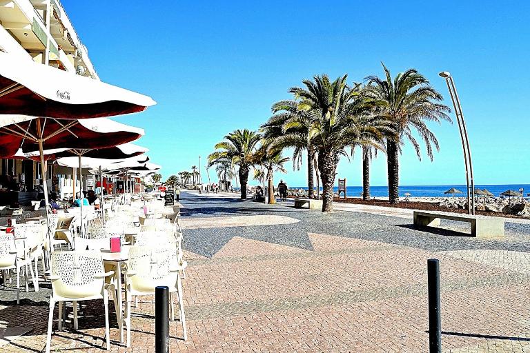 Quarteira Beach Holidays - Chambres d'hôtes Quarteira