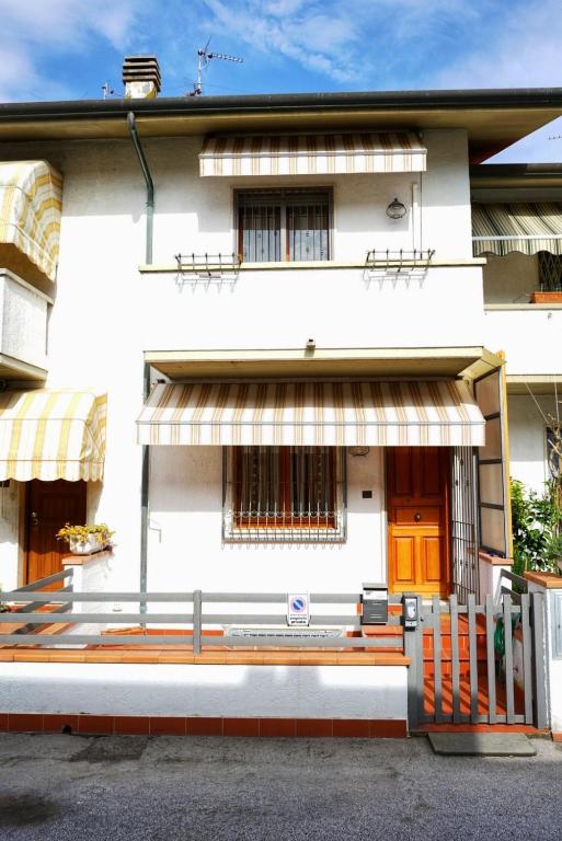 Casa Ceragioli - B&B Viareggio