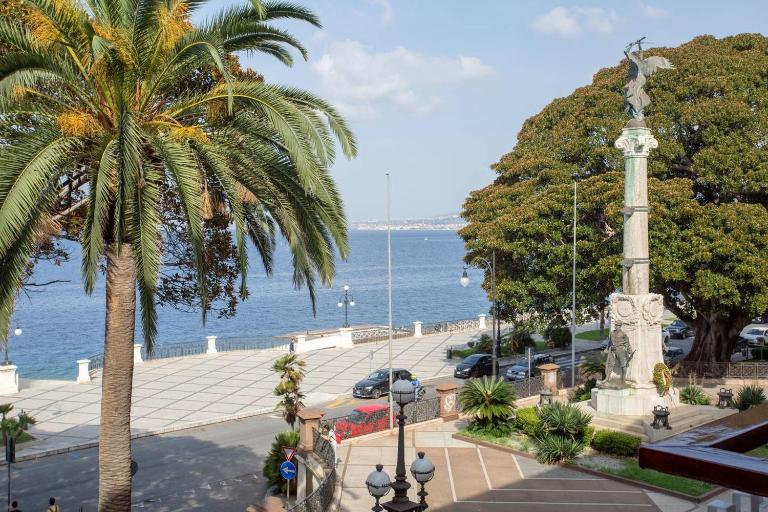 La Finestra sul Mare - B&B Reggio Calabria