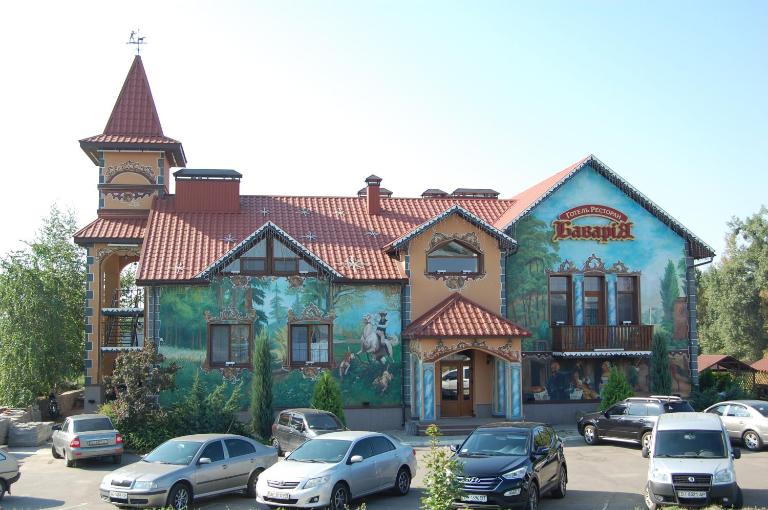 Готель Баварія - Bed and Breakfast Poltava