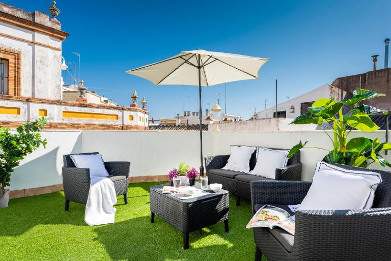 Genteel Home Argote de Molina - B&B Sevilla
