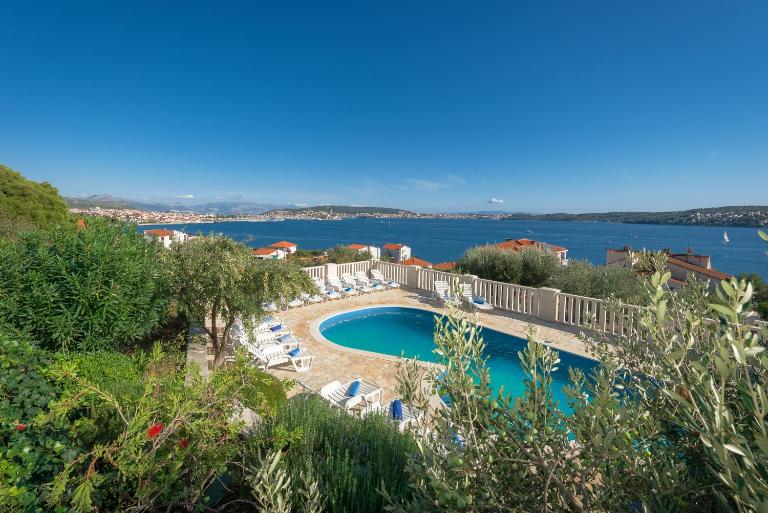VILLA IRENA - Longevity Retreat - Ferienwohnung Trogir