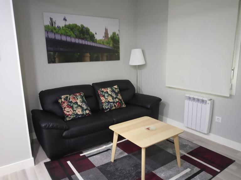 A 5 minutos Estac Tren céntrico y estiloso Vivienda de uso Turistico - B&B Logroño