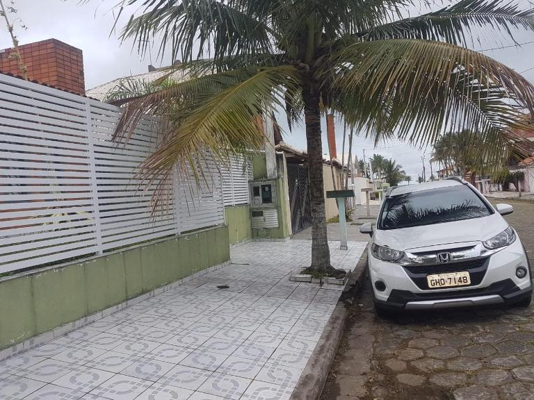 Casa aBeira Mar 200 metros da praia Peruíbe - B&B Peruíbe