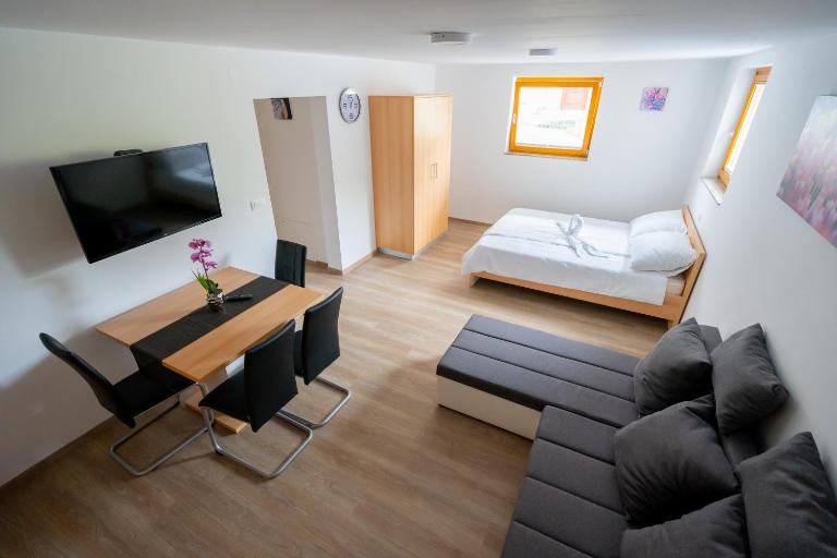 PJagodic Apartments & Wellness - B&B Cerklje na Gorenjskem