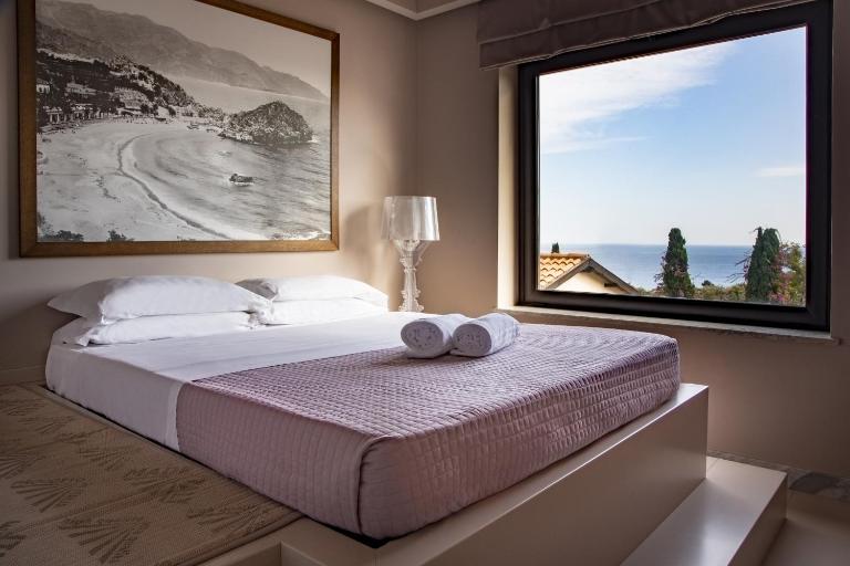 Fenetre sur le blue - Bed and Breakfast Taormina