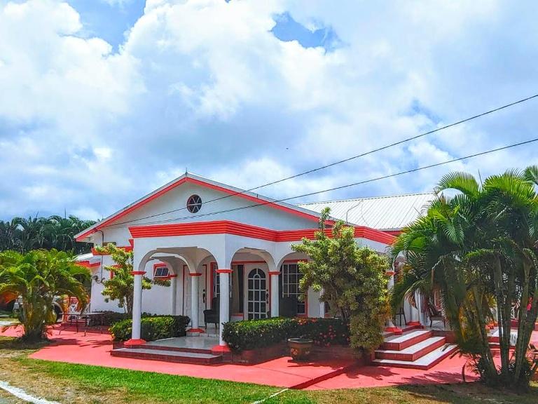 Sunny Palm Villas - B&B Laborie