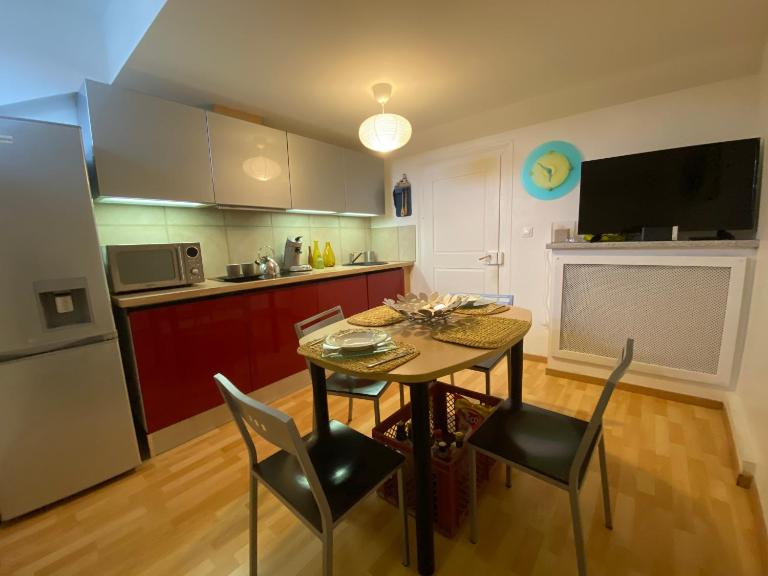 Gîte 65m2, 3 chambres, proxi commerces, à Mondelange - B&B Mondelange