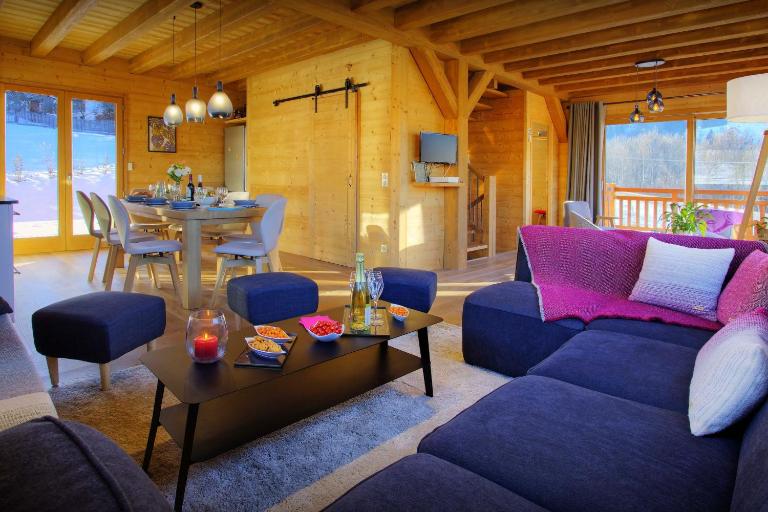 Chalet Pajules - OVO Network - Bed and Breakfast Le Fey