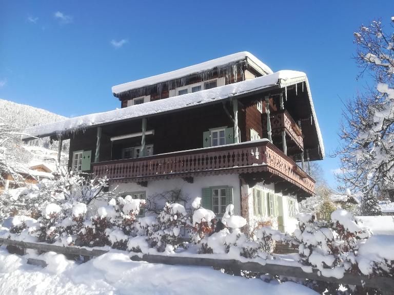 Villa Zeppelin - App Aquamarin - Chambres d'hôtes Bramberg am Wildkogel