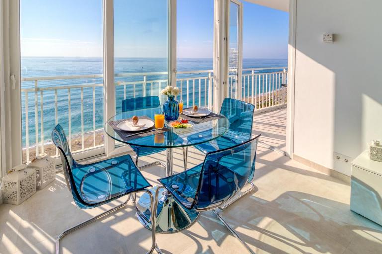 Maite Beach - Chambres d'hôtes Benalmádena