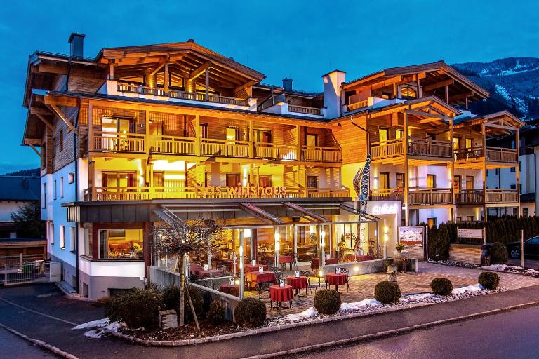 Auhof Wirtshaus & Suiten - B&B Kaprun