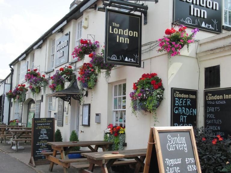 London Inn - Bed and Breakfast Cheltenham