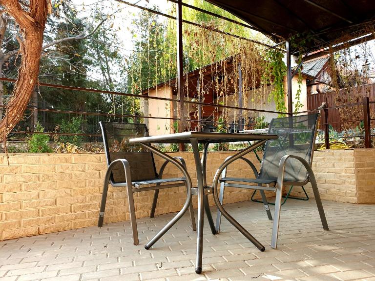 Slovac House with a garden and fireplace - B&B Chișinău