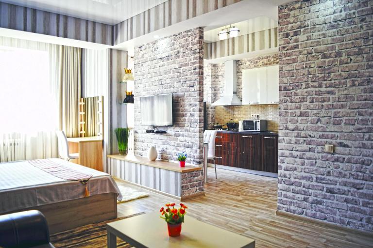Apartment with good view in the center - Chambres d'hôtes Bichkek