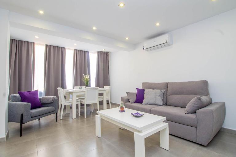 Trópico by IVI Real Estate - B&B Torremolinos