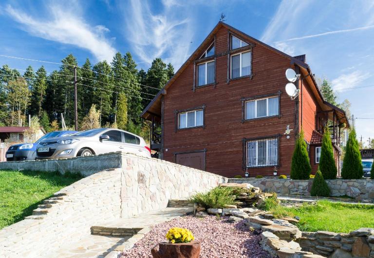 Kozatsky dvorik - Bed and Breakfast Skhidnytsia