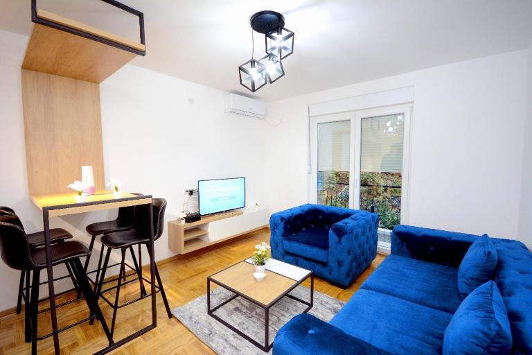Cvetkovic LUX Аpartmani & Free GARAŽA - Bed and Breakfast Vrnjačka Banja