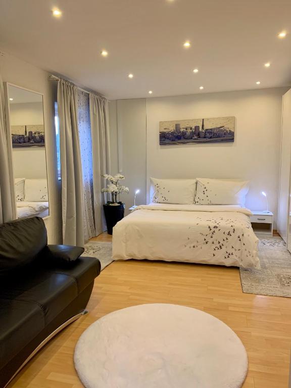 Casa Nataliya, via tampori 8 6503 Bellinzona - B&B Bellinzona